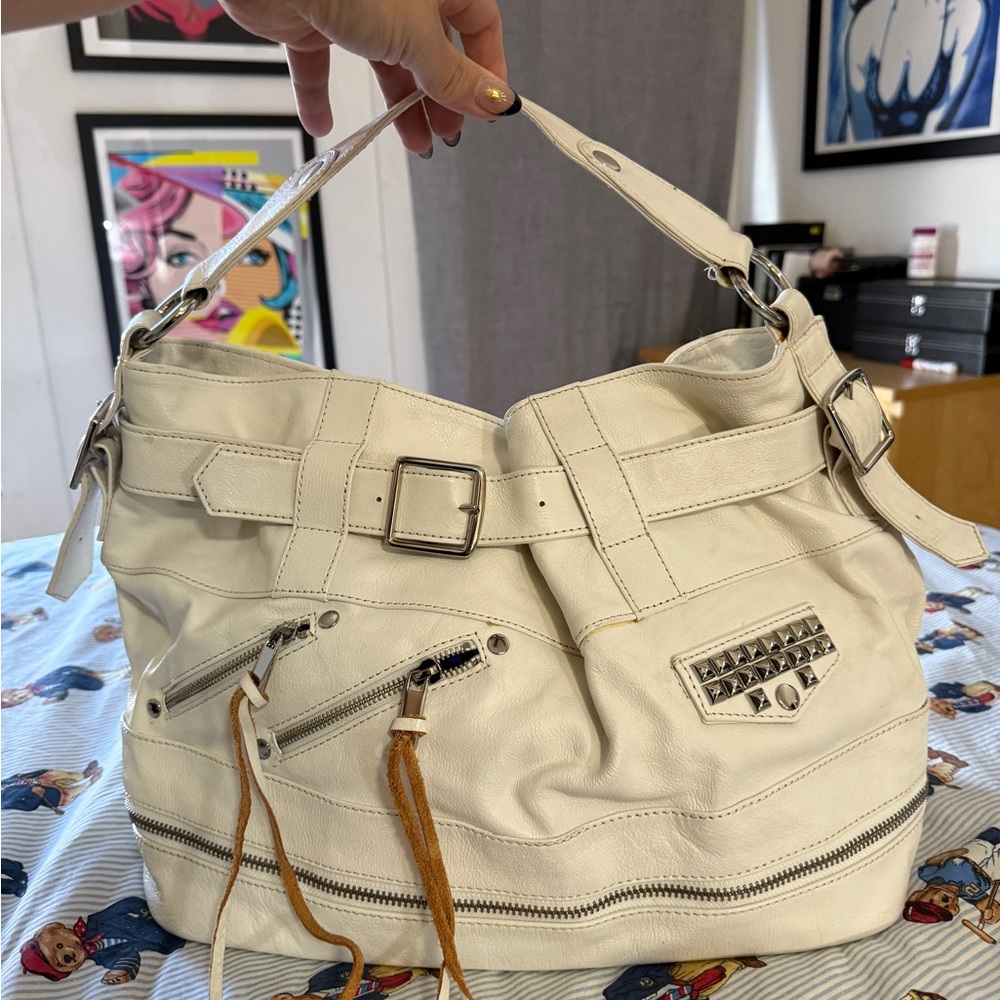 Rebecca Minkoff Easy Rider Devote Hobo bag in white . New without tags